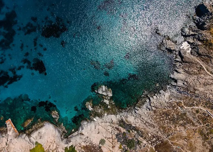 Zegna Pool Villa, Three Bedrooms * Agios Ioannis Diakoftis