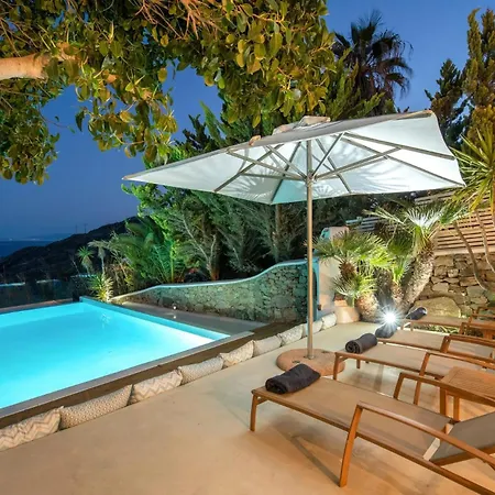 Zegna Pool Villa, Six Bedrooms *