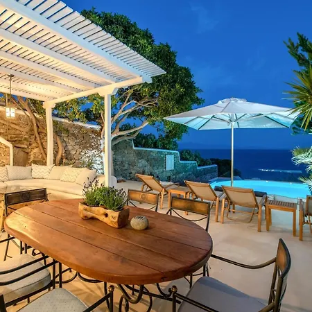 Zegna Pool Villa, Six Bedrooms Villa Mykonos Town