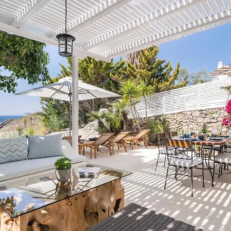 Zegna Pool Villa, Six Bedrooms * Mykonos Town
